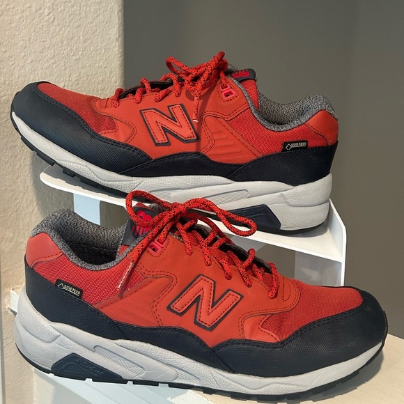 New Balance 580 Elite Edition RED/BLACK Suede Shoes Mens Sz 7D MRT580XR - Picture 1 of 10